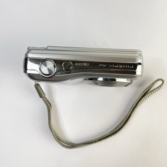 Fujifilm Camera FinePix AV230 14MP Silver Digital Camera Compact Y2K New in Box - Picture 6 of 16